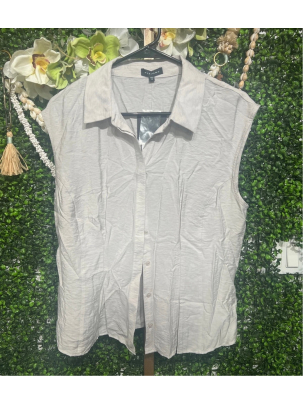 Pleione Sleeveless Metallic Rayon Button Down Shirt Top size Medium